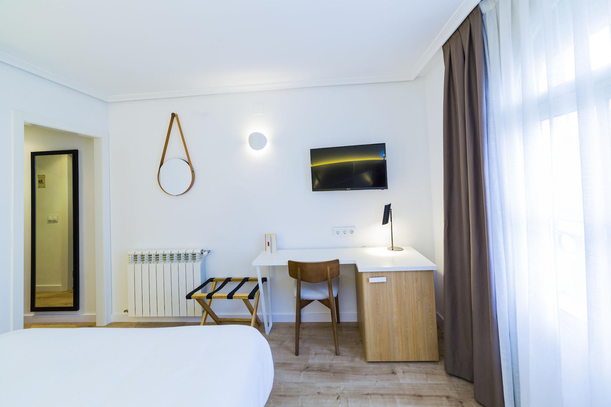Hospedium Hotel Canitas Maite Gastronomico Casas Ibanez Bagian luar foto