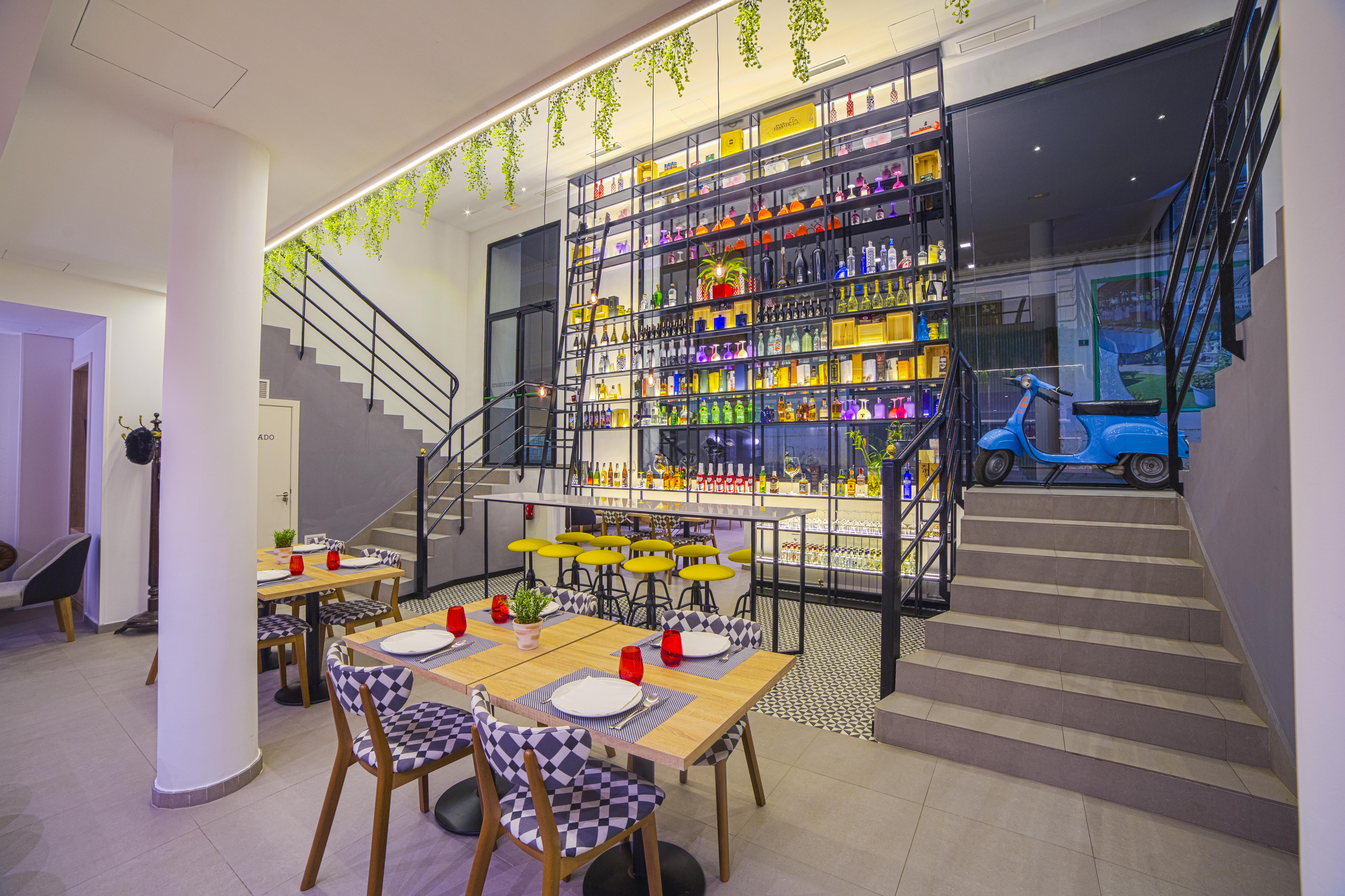Hospedium Hotel Canitas Maite Gastronomico Casas Ibanez Bagian luar foto